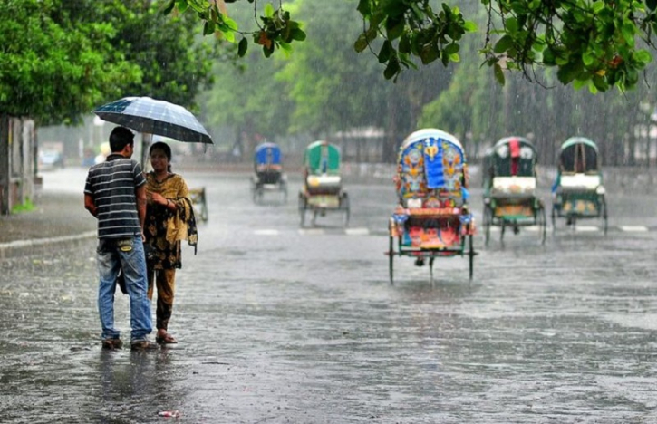 রাজধানীসহ যেসব অঞ্চলে বৃষ্টি হতে পারে আজ