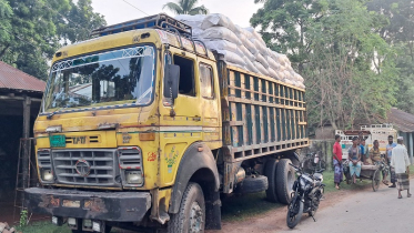 কুষ্টিয়ায় ৪৪০ বস্তা অবৈধ সার জব্দ