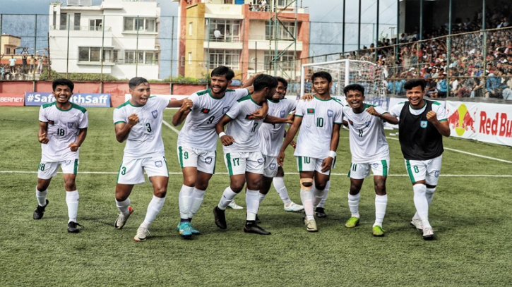 টাইব্রেকারে পাকিস্তানকে হারিয়ে সাফের ফাইনালে বাংলাদেশ